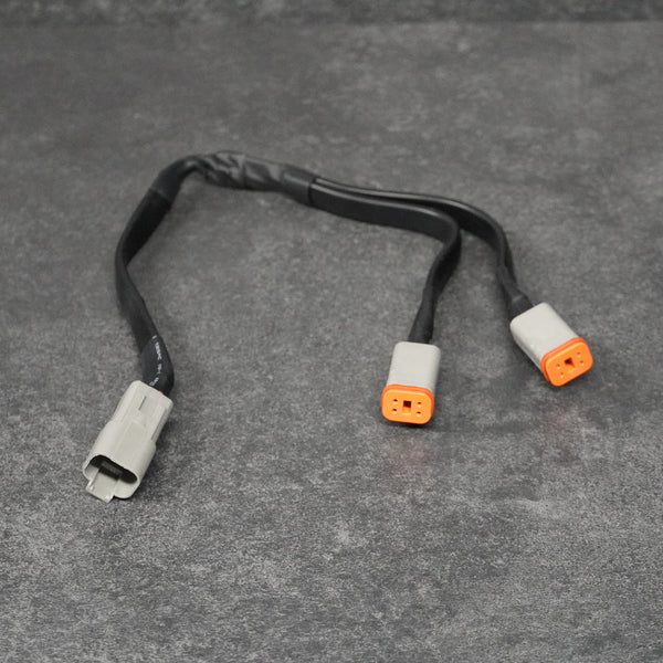Eezee Power splitter DT 4-pin
