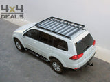 Front Runner Slimline II Roof Rack Kit voor Mitsubishi Pajero | Front Runner Slimline II kit de galerie pour Mitsubishi Pajero